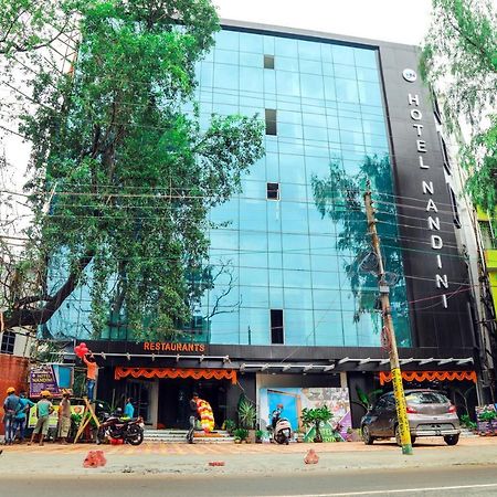 Hotel Nandini Baharampur Bagian luar foto